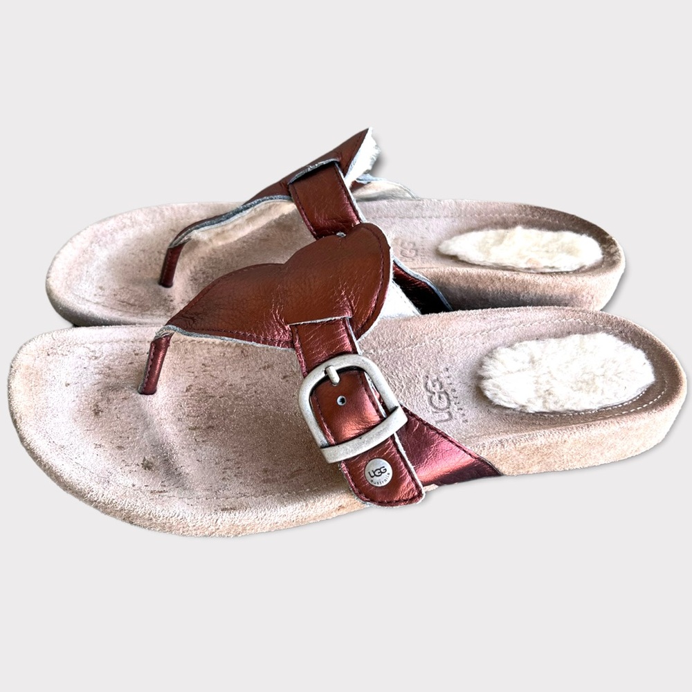 UGG Gypsy Womens Bronze Metallic Leather Thong Flat Comfy Summer Sandals Size 10